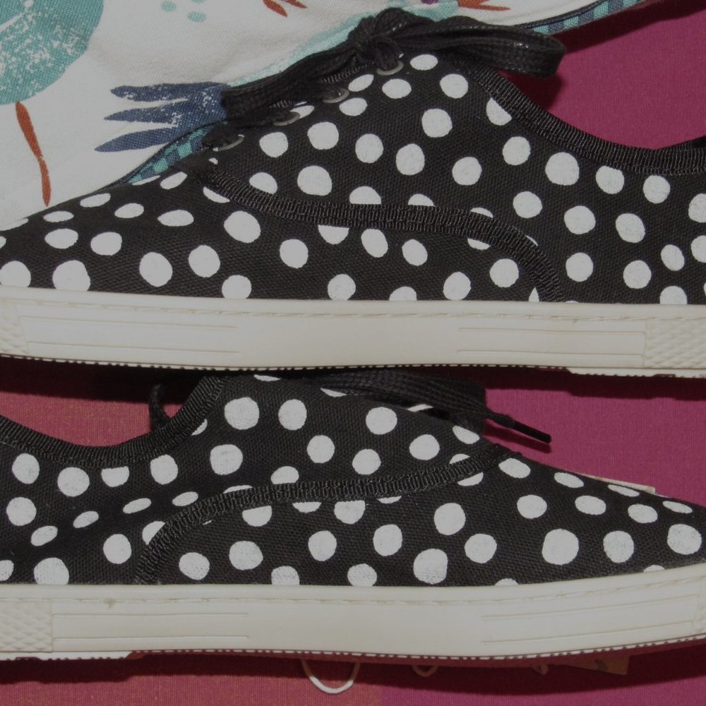 NEW Unworn Tag Gudrun Sjödén Black White Cotton Sneakers Size 41 or 9 to 10 Wide
